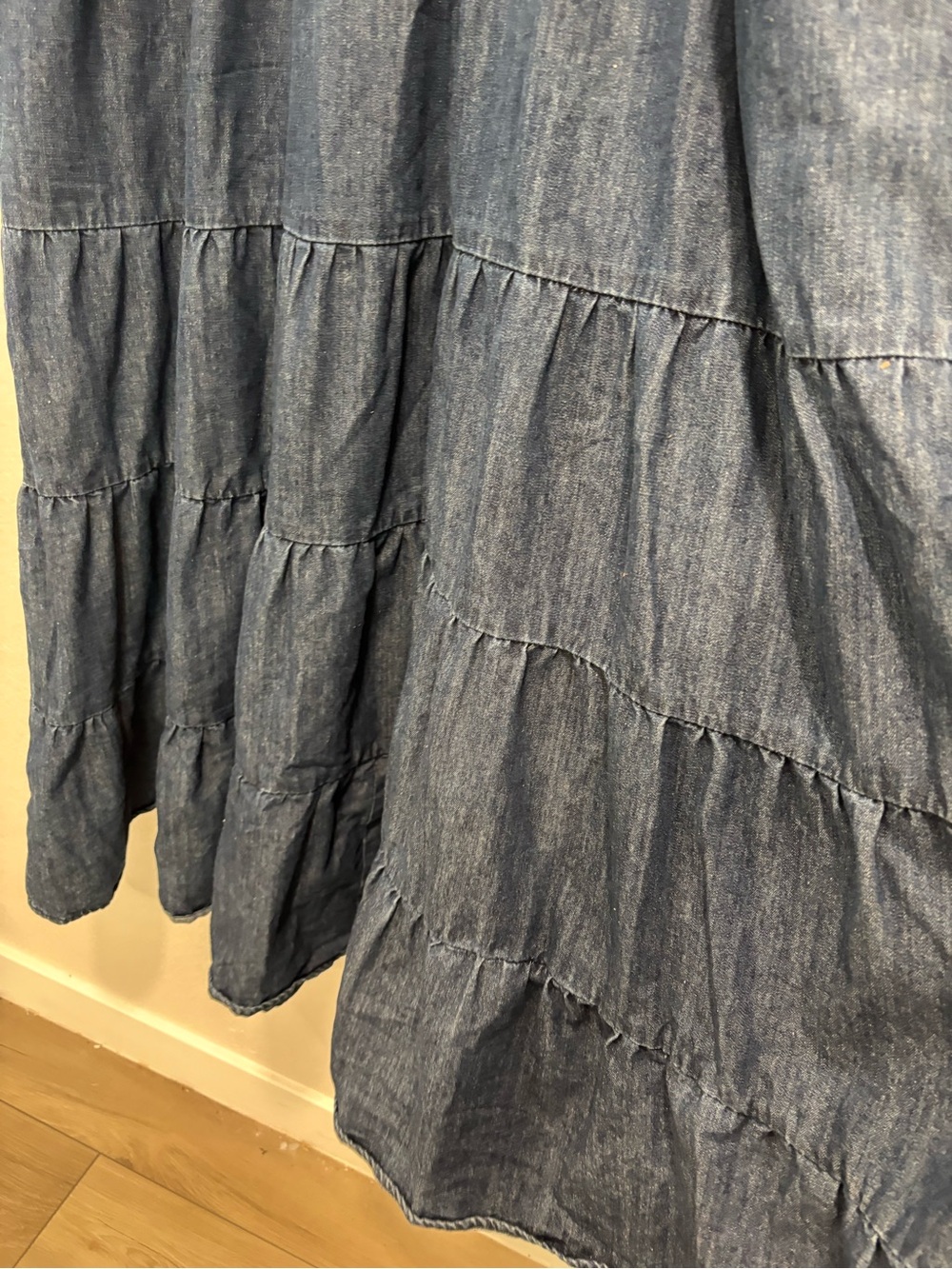 City Chic August Short Sleeve Dark Blue Denim Tiered Midi Dress - Picture 7 of 11